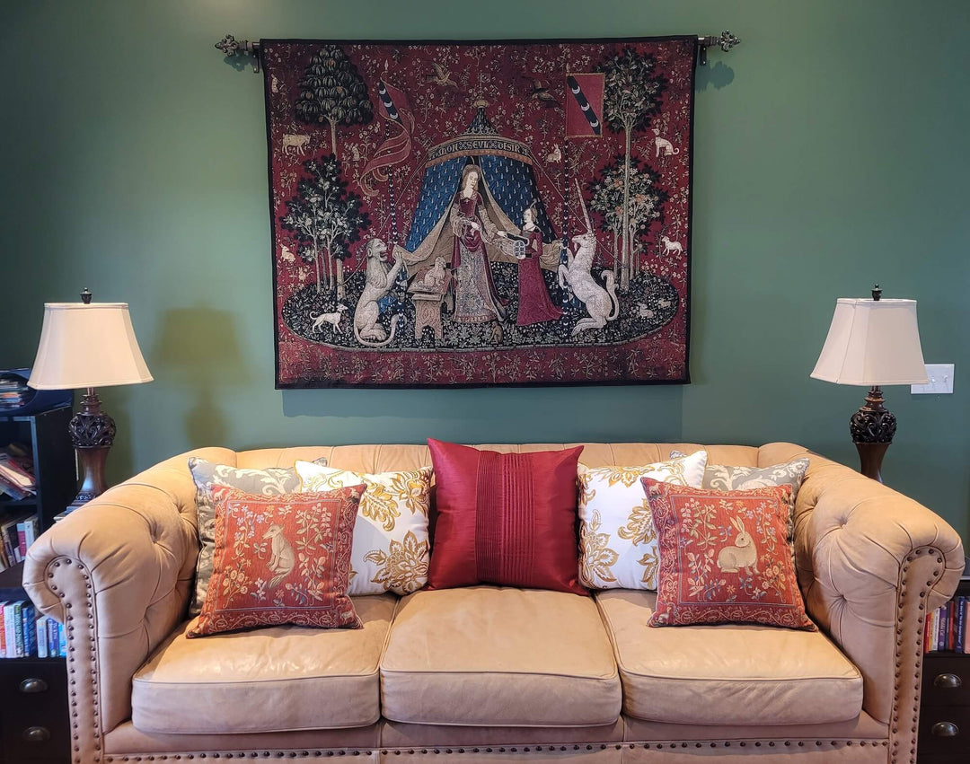 Vintage Lady & Unicorn Pillow Case – 18x18 Inch Linen Cushion Cover, Zipper Closure, Home Decor