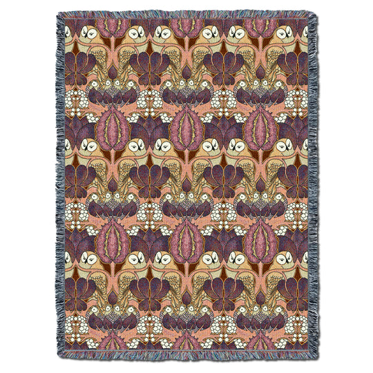 CFA Voysey The Owl Raspberry XL Throw