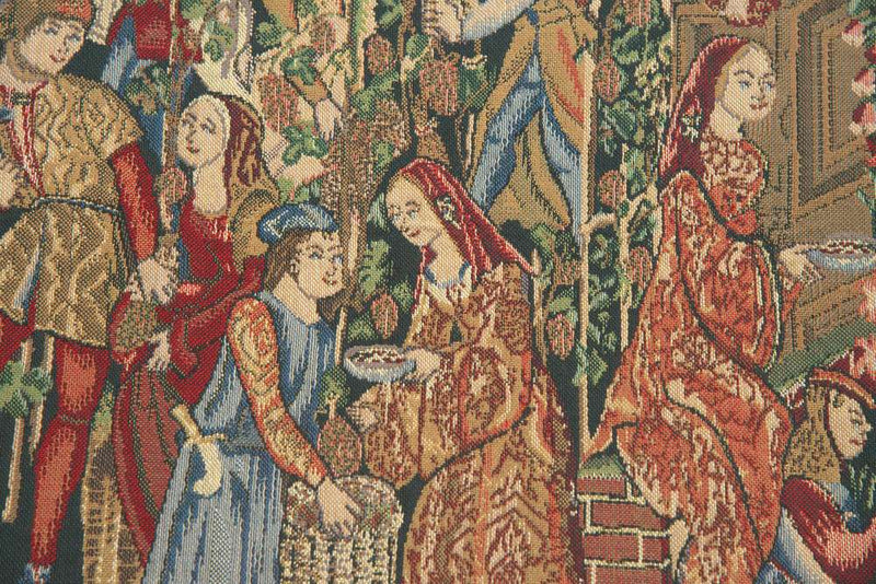 Vendanges Red Belgian Wall Tapestry