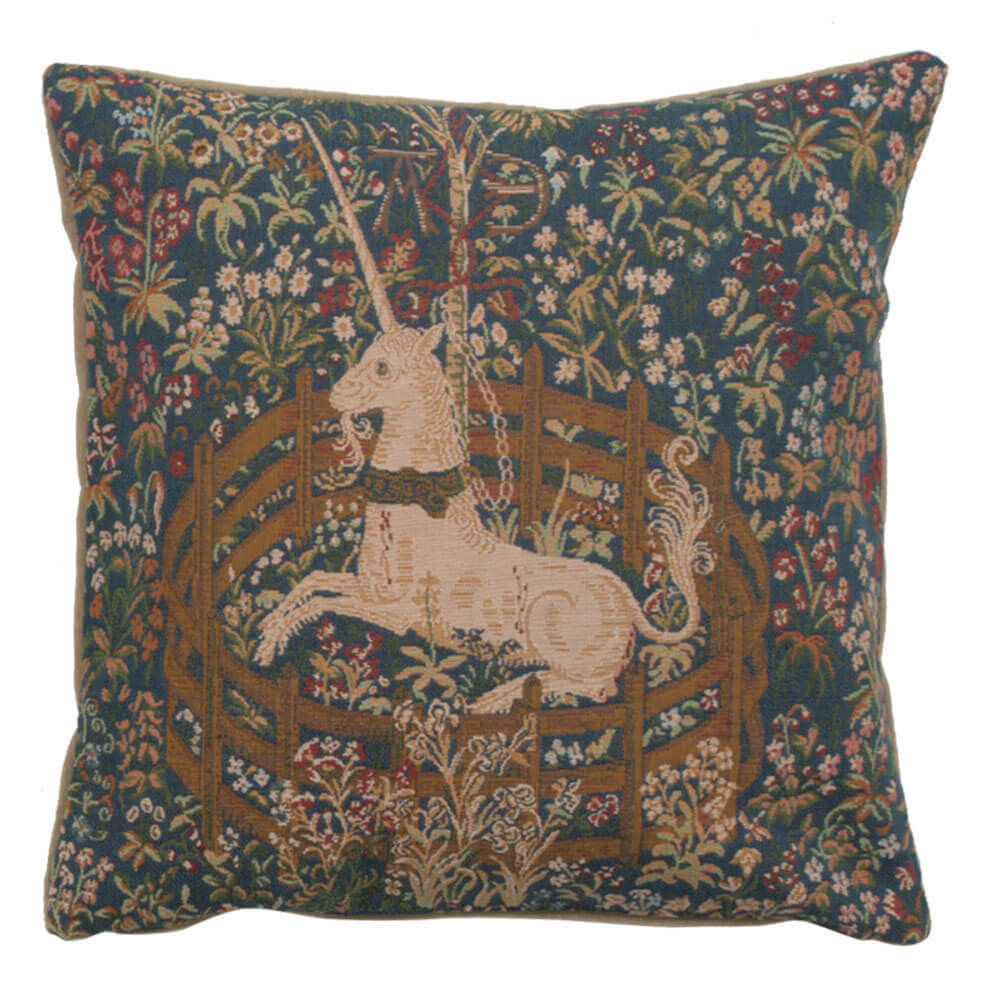 Licorne Captive I pillow cover woven in France, with a unicorn design in blue and red tones, with a jacquard weave
